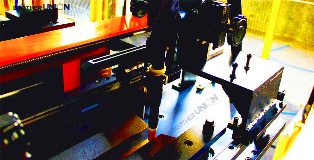 Степень катушки и конечная сварка в процессе формирования рулона