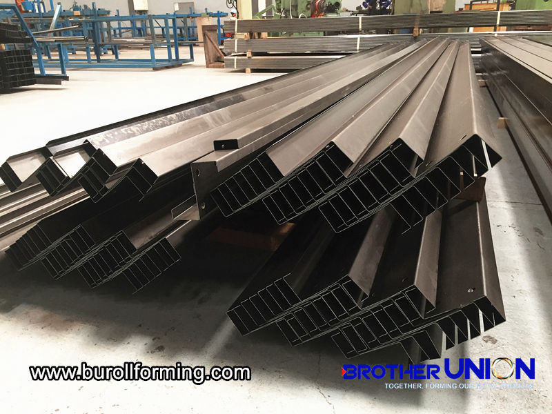 Холодный рулон образован продукты