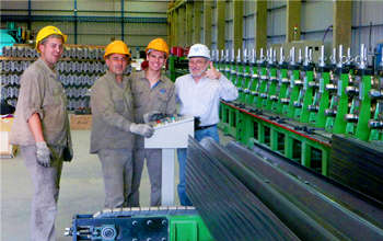 Машины для формирования рулонов, произведенные Brother Union Machinery